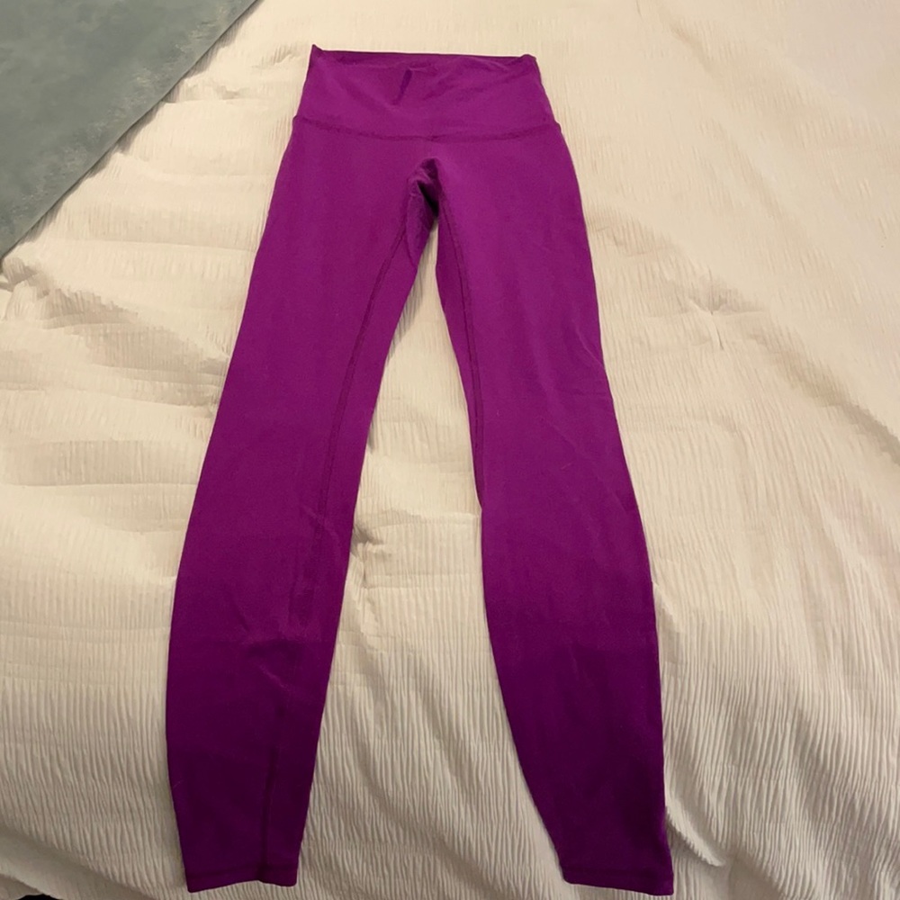LuluLemon Hot Purple leggings Size 2